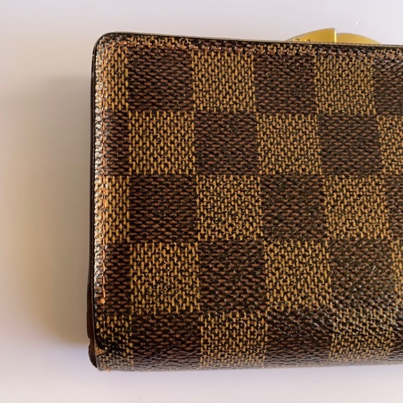 LV Damier Ebene Kisslock Wallet - Picture 5 of 14